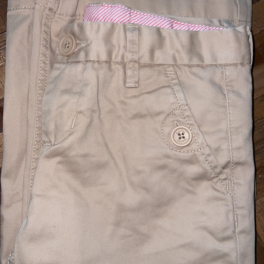 GAP girls 10 khaki pants with buttoned pockets - Picture 5 of 6